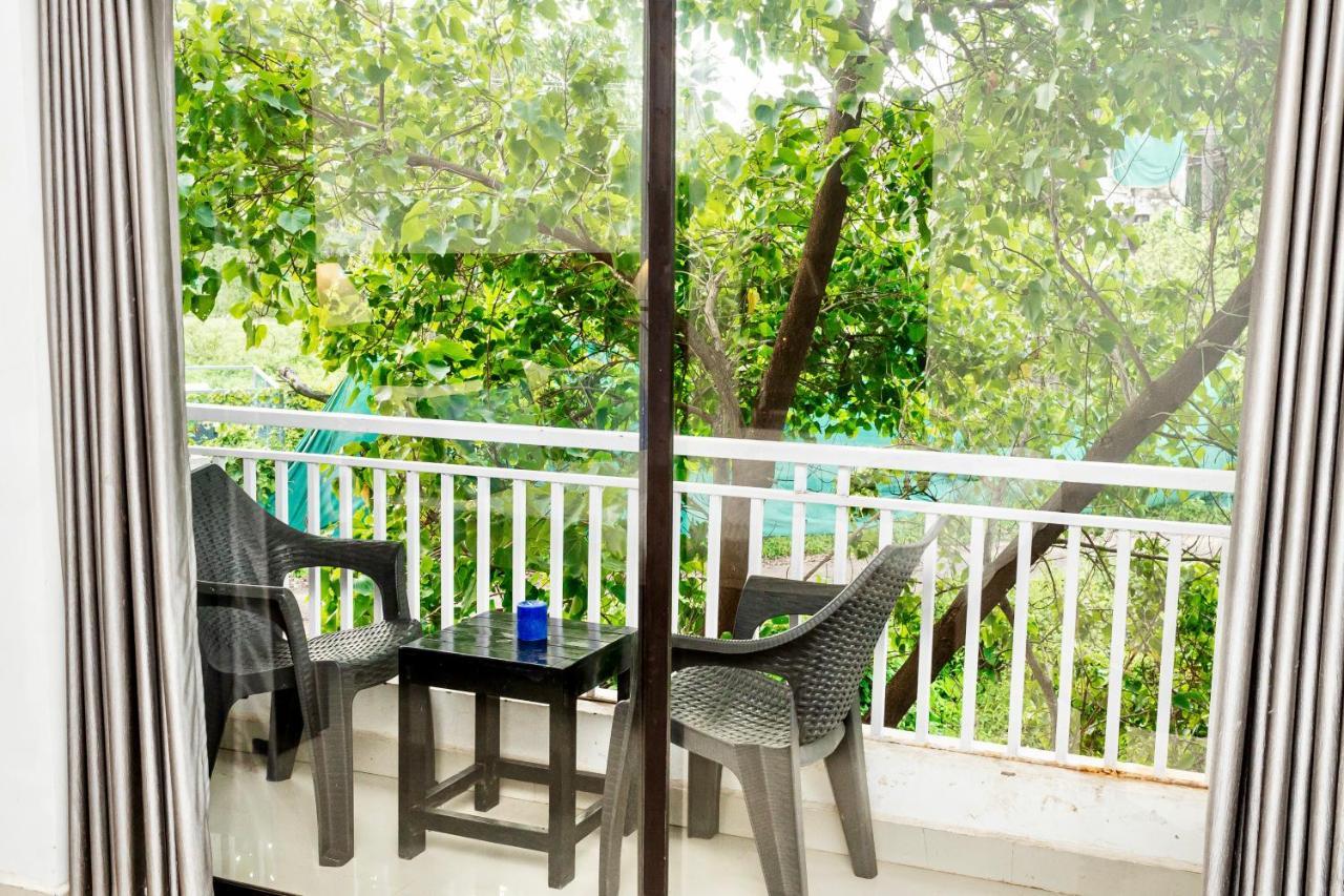 Fourteen Pods By The Sea Hotell Morjim Eksteriør bilde