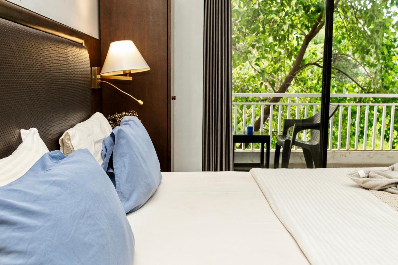 Fourteen Pods By The Sea Hotell Morjim Eksteriør bilde